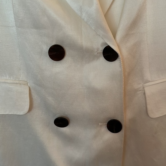 Zara Women’s Pant Suit - Picture 3 of 17